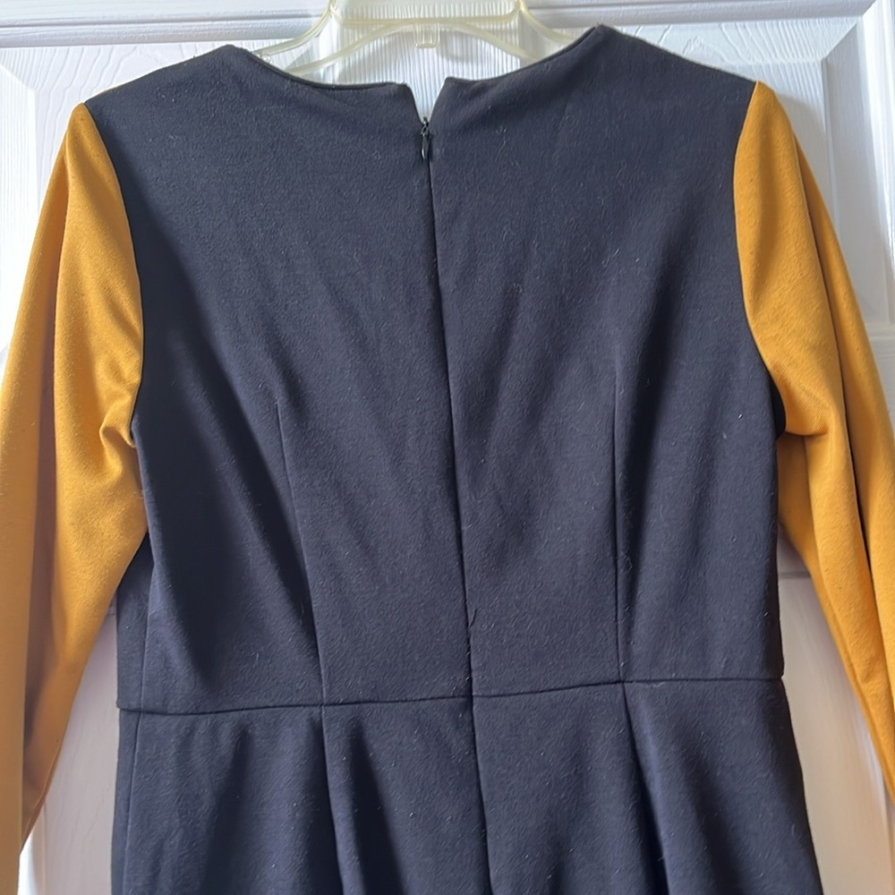 Trulli Colorblock Dress - Picture 5 of 5